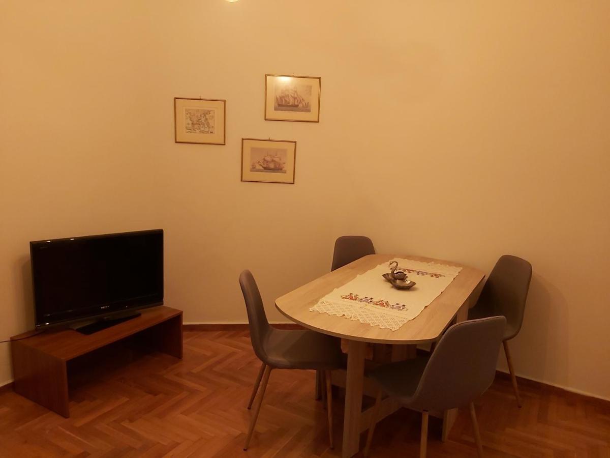 Maria'S Comfort Home 칼라마타 외부 사진